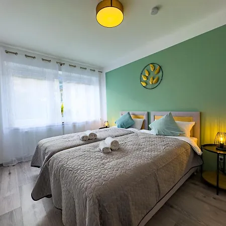 Immostay #6 - 4 Fuer 8 Personen, Wifi & Zentrum