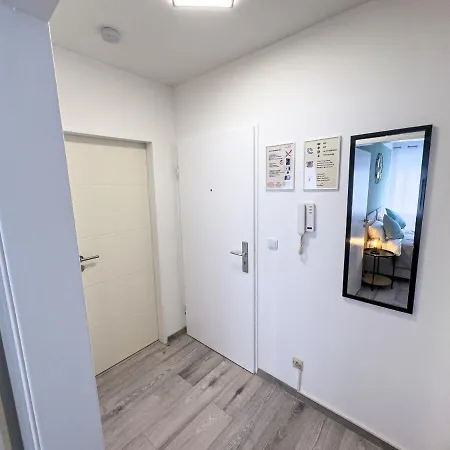 Immostay #6 - 4 Fuer 8 Personen, Wifi & Zentrum