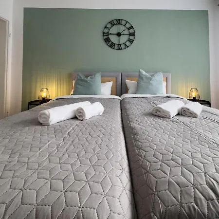 Immostay #6 - 4 Fuer 8 Personen, Wifi & Zentrum Бремен