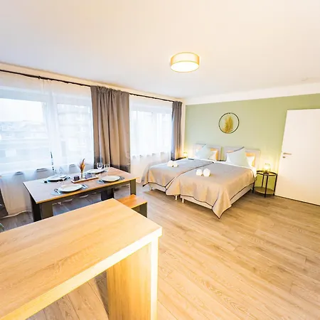 Immostay #6 - 4 Fuer 8 Personen, Wifi & Zentrum Апартаменты