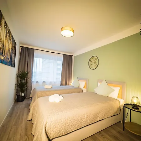Immostay #6 - 4 Fuer 8 Personen, Wifi & Zentrum *